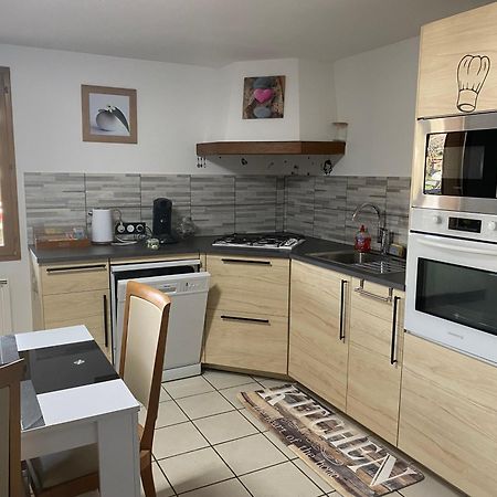 Spacieux Appartement 110M2 Avec Terrasse Privative Beauregard-Vendon Kültér fotó